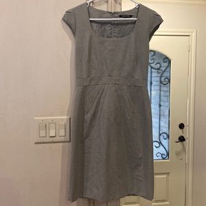 Gianni Bini light gray structured dress. Size 4